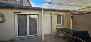 Tiny house au cœur de la petite Rome Française