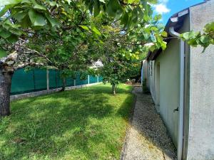 Villas Saint Palais sur Mer - MAISON PROCHE LAC - 5 min a pied du SUPERMARCHE : photos des chambres