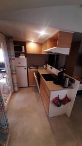 MOBIL-HOME, 6 pers, 3 ch, 2 sdb, oasis village 5 ÉTOILES