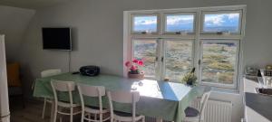 Cottage in the middle of nowhere