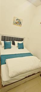 Hotel Rohit ,Agra cantt Railway station