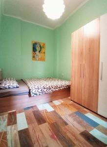 Apartment Sofia top center