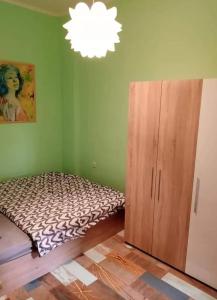 Apartment Sofia top center