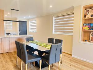 Lovely home, 3 bedrooms 4 beds, Close to hospital