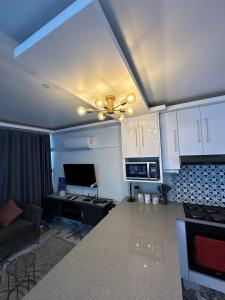 806 Ocean View Luxury Free Wi-Fi Aircon Parking