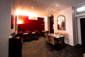 Hotels Brit Hotel Confort Auclair : photos des chambres
