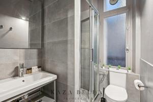 Nice flat in Neuilly sur Seine