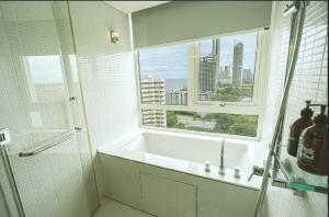 Veranda Residences Pattaya By Phung