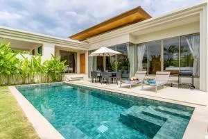 Casa Azure 19 - Brand New Villa with Private Pool and Gym with 24-7 Security - Just 15 Min to Bangtao Beach & Boat Avenue - Ban Thalat Choeng Thale