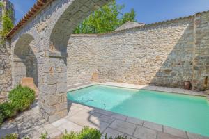 Maisons de vacances L Antre de Pierres - chambres d'hotes et gites : photos des chambres