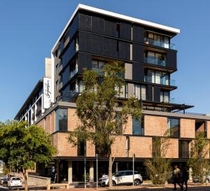 The Signature 405 - Modern 1Bedrm Aprt with Parking