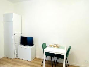 Private apartment close to red subway Pankrac