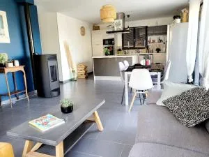 Maison avec vue sur forêt - 南莱潘