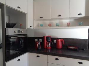 Σπίτι - Κάστρο πάνω από τη θάλασσα