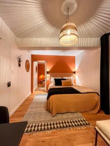 Hotels Hotel du Commerce : Suite Familiale