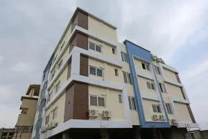 HOTEL SHIVGANGA COMFORT ZONE, Raipur - Dhamtari