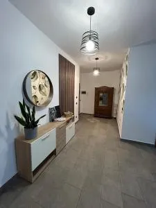 4 Piano Apartment - لافينو