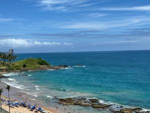 Belíssimo apartamento com uma vista mar espetacular na Barra - No circuito do Carnaval de Salvador - Em frente a praia