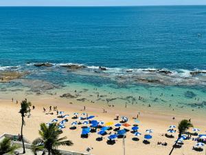 Belíssimo apartamento com uma vista mar espetacular na Barra - No circuito do Carnaval de Salvador - Em frente a praia
