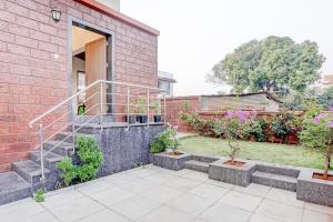 ELIVAAS 3 BHK Aamy Villa with Pvt Pool & Garden