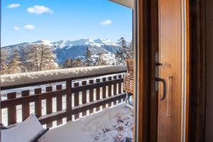 Studio rénové avec vue sur les montagnes