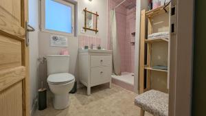 Maisons de vacances Le Cottage et la Tiny des Cartes - 2 maisons : photos des chambres