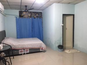 Walking Street Pattaya Beach Ordinary Rooms Guest House วอล์คกิ้งสตรีทพัทยาชายหาดพัทยาห้องธรรมดาเกสท์เฮ้าส์