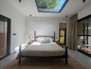 Earthsong & Birdsong Luxury Pool Villa by Luxunlock Private Villas