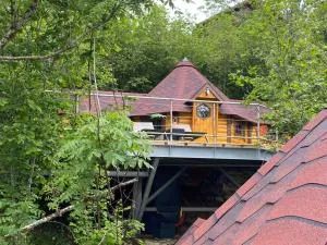 LE TIKI Perché - Bief-des-Maisons