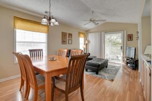 4 Mi to Beach Golf Getaway at River Oaks Resort!