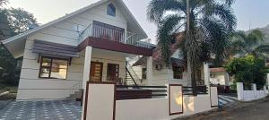 RAIN DROPS PREMIUM VILLAS - Athirappilly