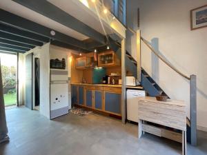 Maison 2 pièces mezzanine 6 couchages SAINT CYPRIEN SC890-102