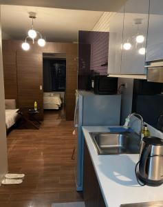 Destina at Air Residences Makati MetroManila, Netflix