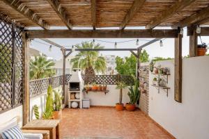 Alzeina, casa con mucho encanto a 300mtr de la playa - 3hvězdičkové hotely ve městě Agua Amarga