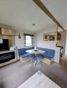 Van-Tastic 6 berth static