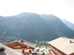 Appartement 3 pièces avec balcon, proche centre Châtel - FR-1-676-163