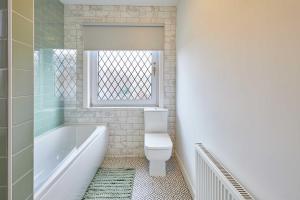 Host & Stay - Joffre Avenue