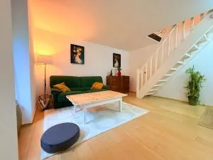 Apartment 6 prsn avec Terrasse Proche Centre-ville - Saône