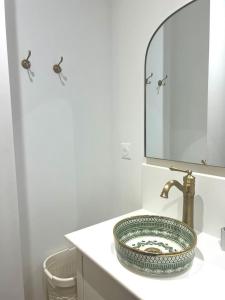 M033 superbe studio centre ville