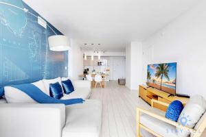 Spacious 2BR Condo, Sleeps 6, Beachwalk Resort