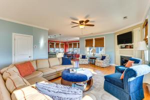 Chic Surf City Retreat w Pool < 1 Block to Beach!
