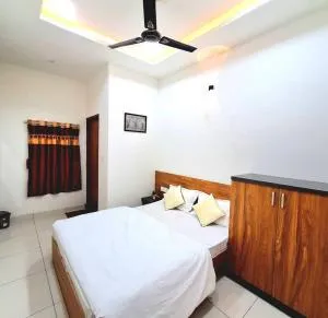 hotel rudraksh inn - Tanot