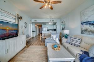 408E Calypso Elegant beach front Beach Svc Included