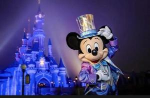 Appartements appartement 5min gare RER Disneyland Paris val d'Europe la vallee Village parking inclus : photos des chambres