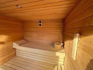 Villa Estelle - pool, jacuzzi, sauna - Balaton