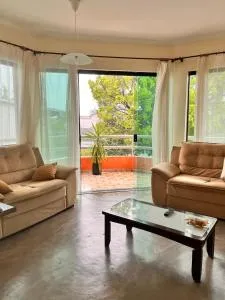 Varanda Charmosa - 瓦利尼乌斯