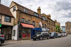 Uxbridge Retreat 2 bed flat