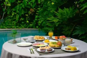 Tarik Fontes Plaza Hotel - 伊塔布纳