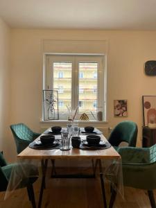 Schöne 2 Zimmer Wohnung Kingsize-Bett