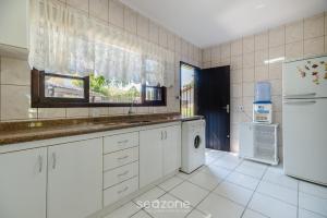 Casa 3Q c Churrasqueira 140m da Praia RAE0126